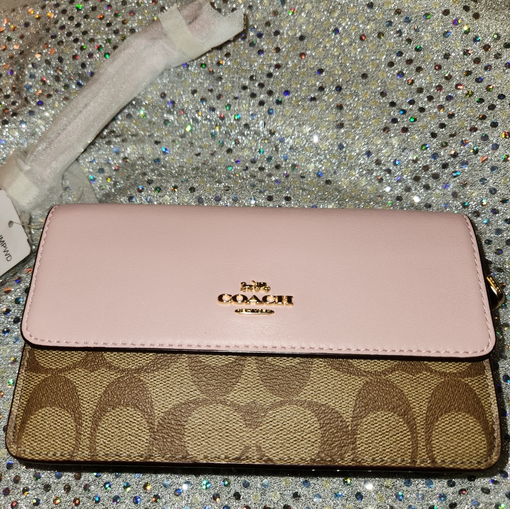 Coach wristlet wallet crossbody